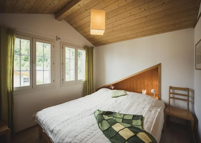 Floor Flat With View And Balcony Apartamento Brienz (Bern)