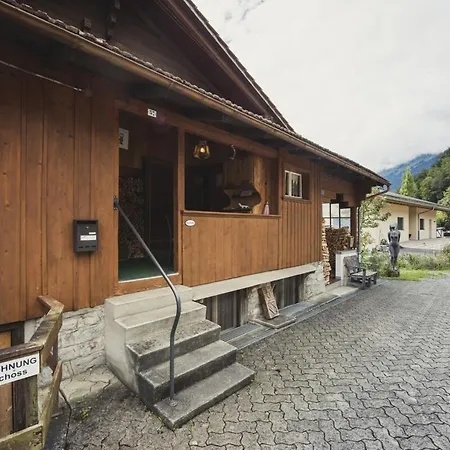 Floor Flat With View And Balcony Brienz (Bern)
